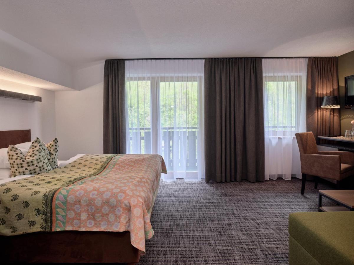 Panoramahotel Fliesserhof エクステリア 写真