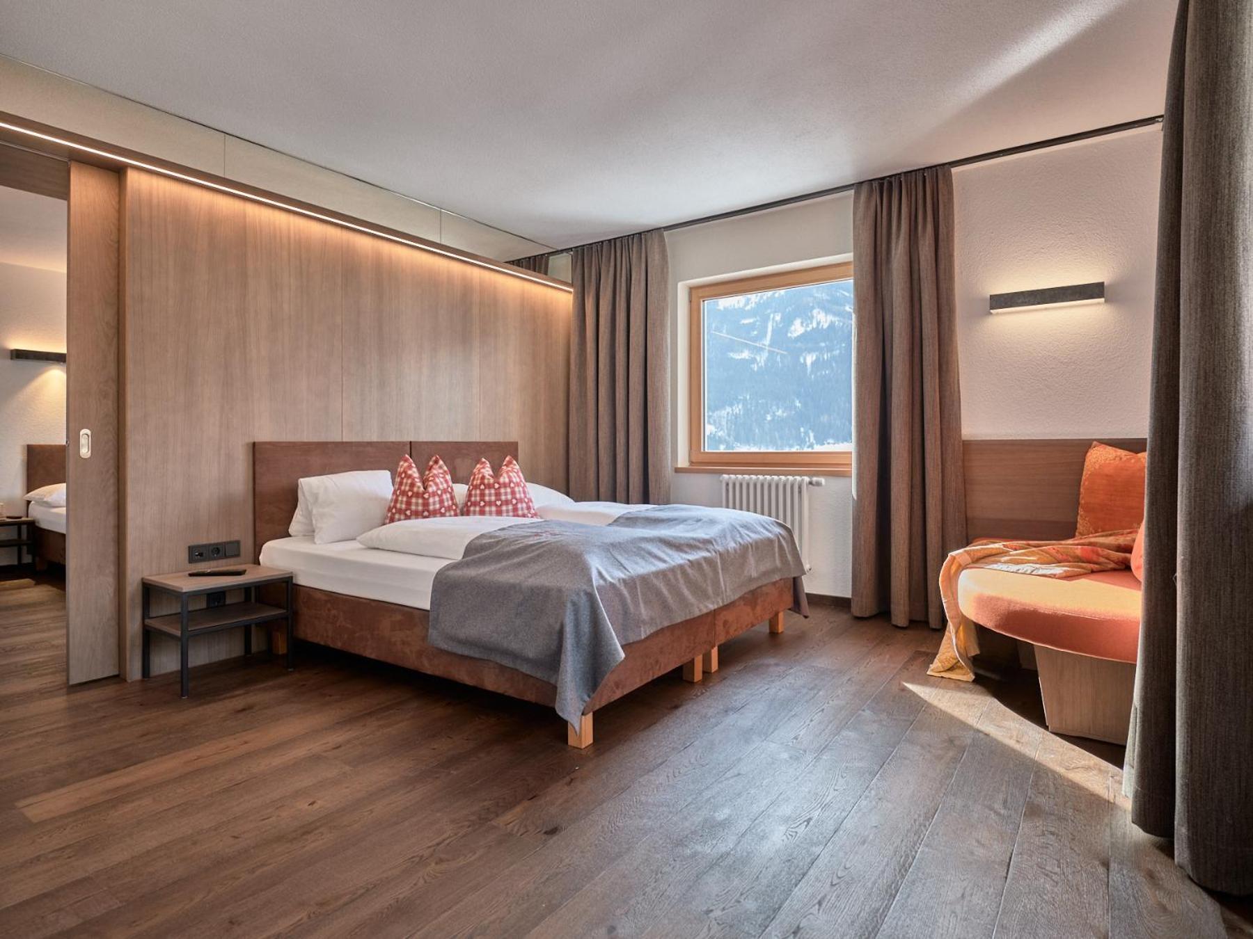 Panoramahotel Fliesserhof エクステリア 写真