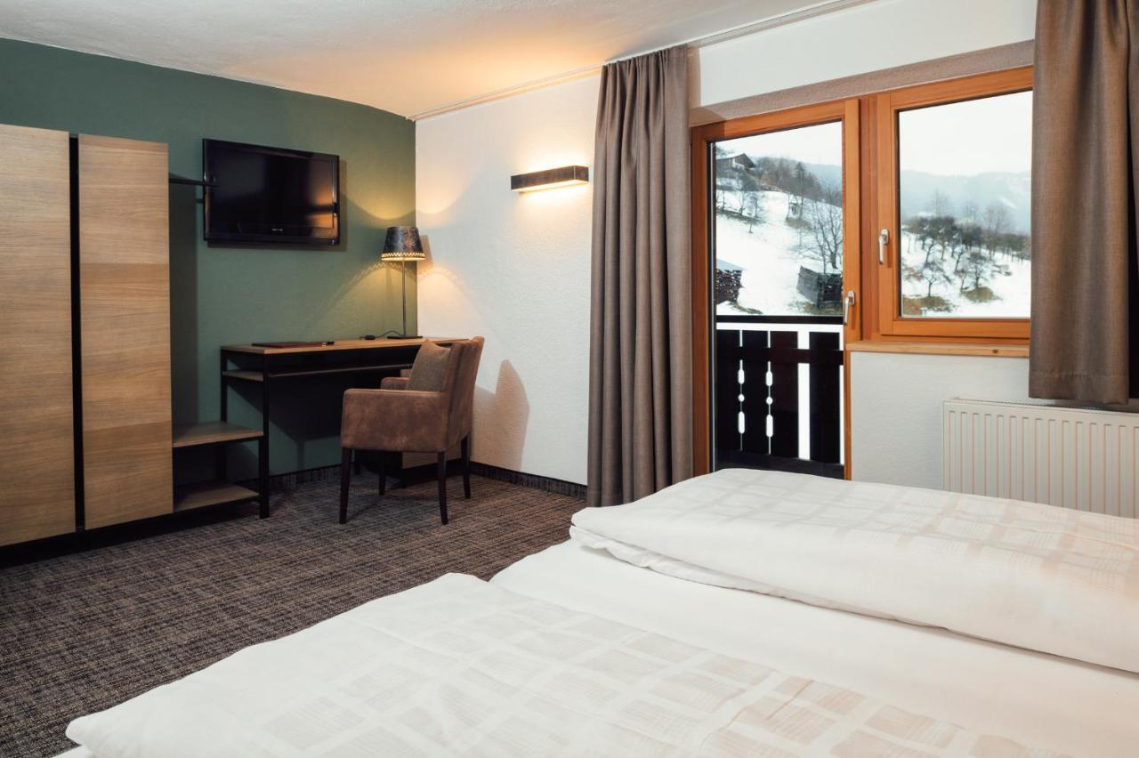 Panoramahotel Fliesserhof エクステリア 写真