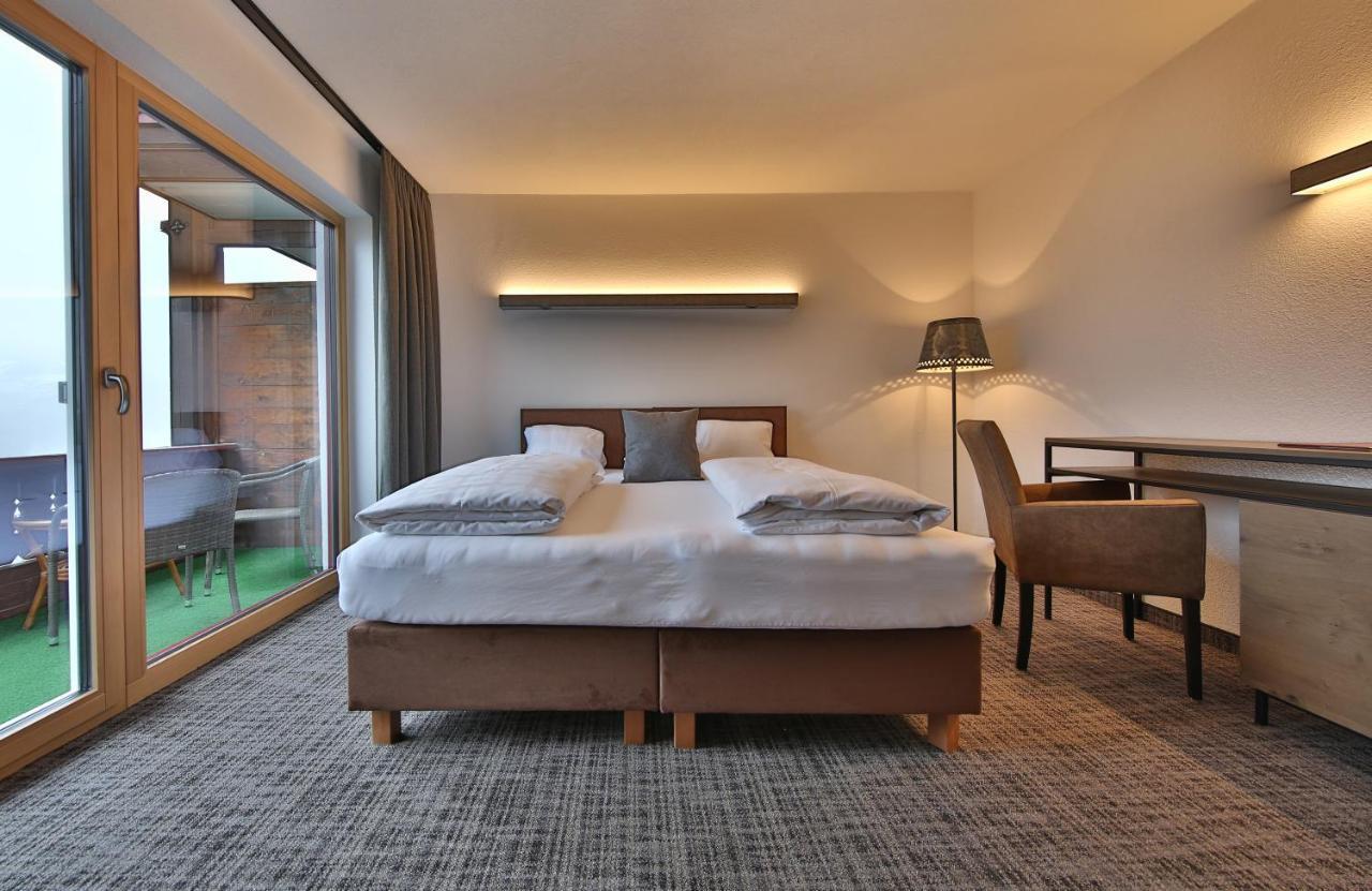 Panoramahotel Fliesserhof エクステリア 写真