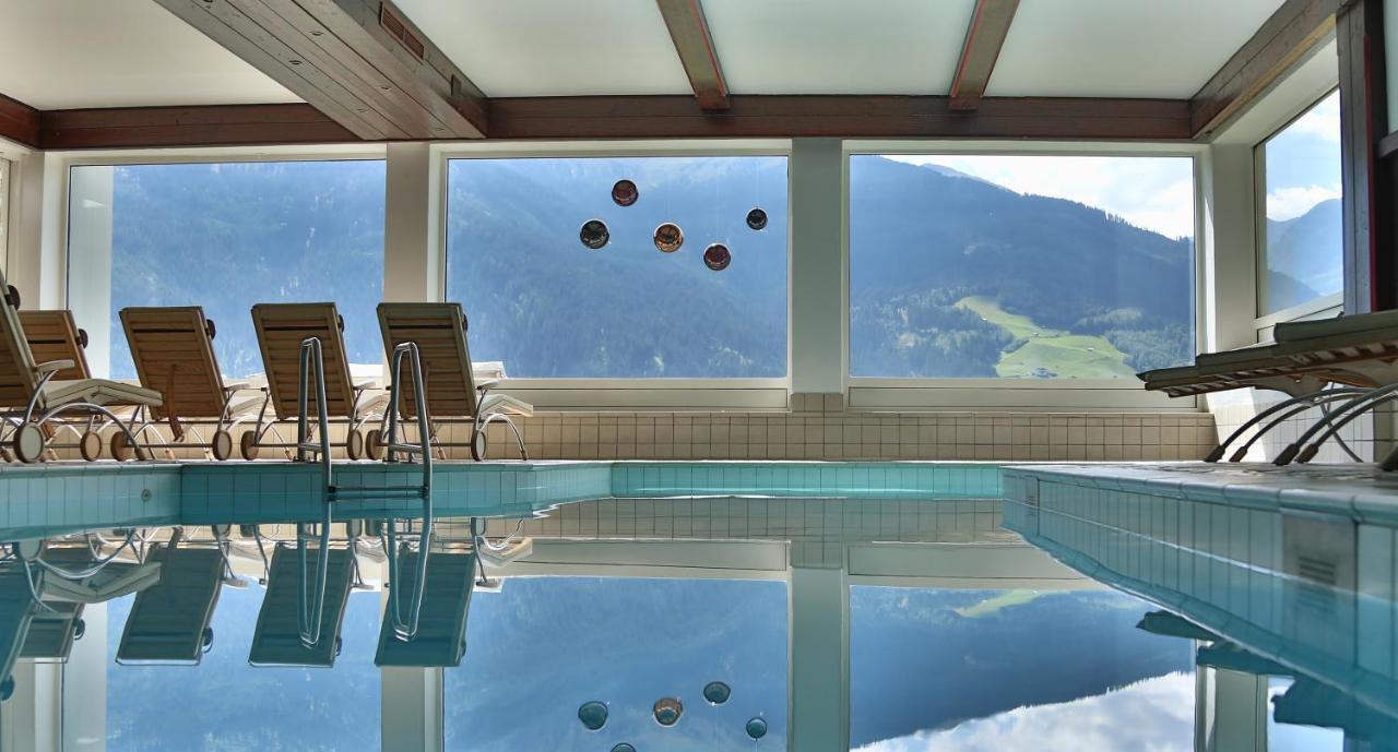 Panoramahotel Fliesserhof エクステリア 写真